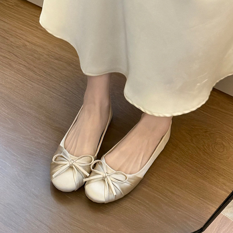 Espadrille Slip On - 2026년 신상 리본 장식 새틴 얕은